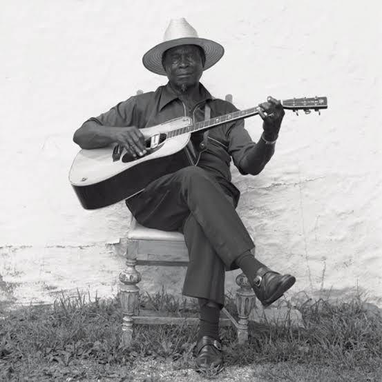 David "Honeyboy" Edwards
